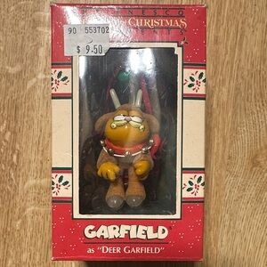 Enesco Red and Brown Garfield Holiday Ornament
